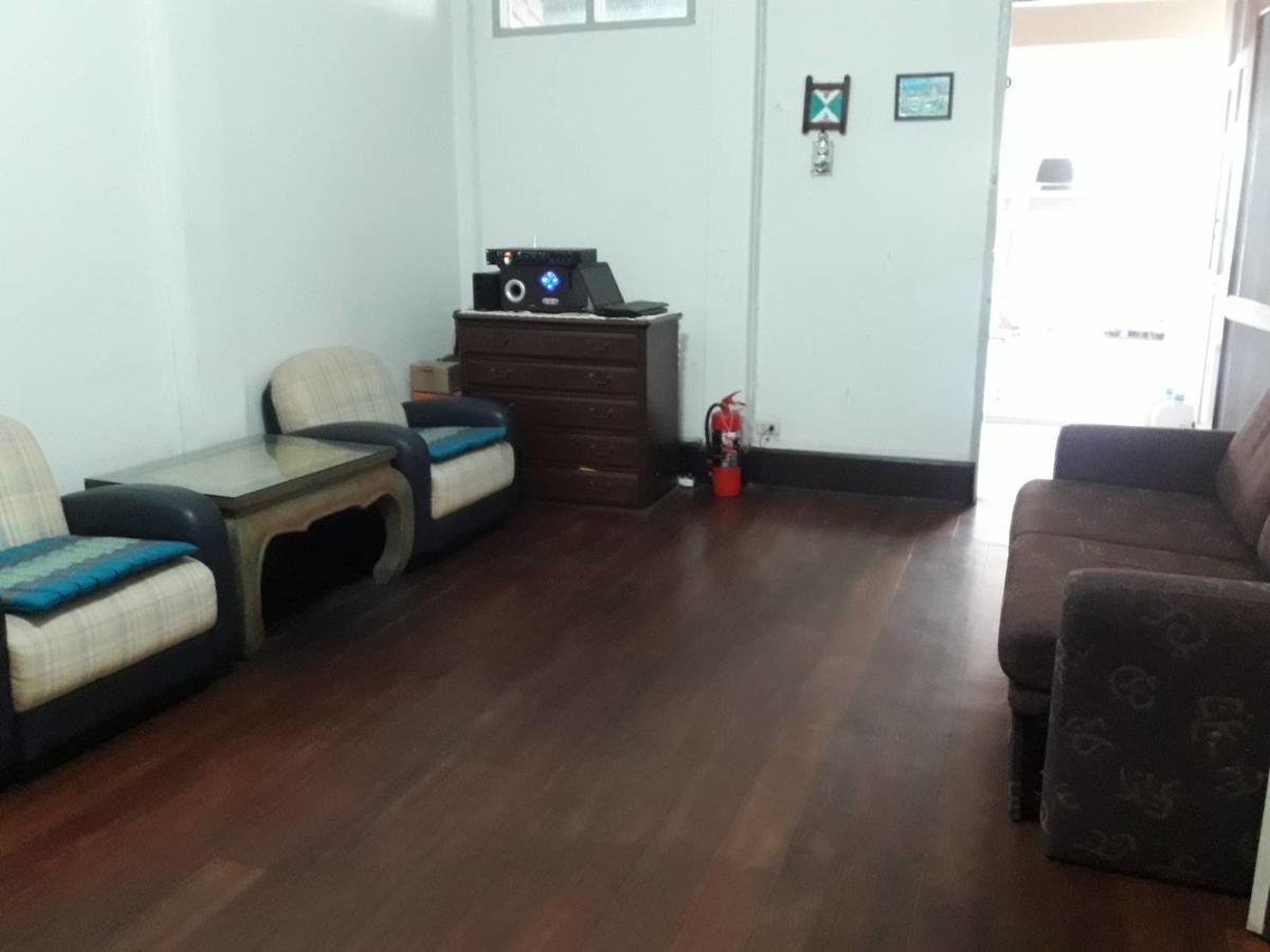 Coc Guest House & Hostel Чиангмай Экстерьер фото