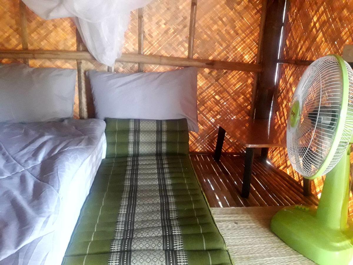 Coc Guest House & Hostel Чиангмай Экстерьер фото