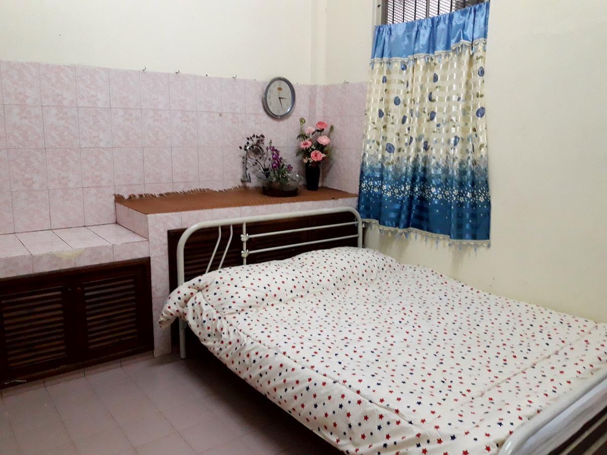 Coc Guest House & Hostel Чиангмай Экстерьер фото