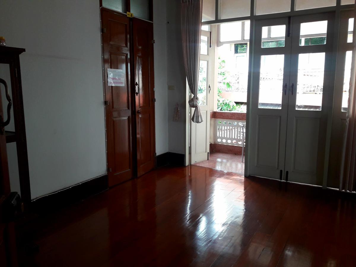 Coc Guest House & Hostel Чиангмай Экстерьер фото