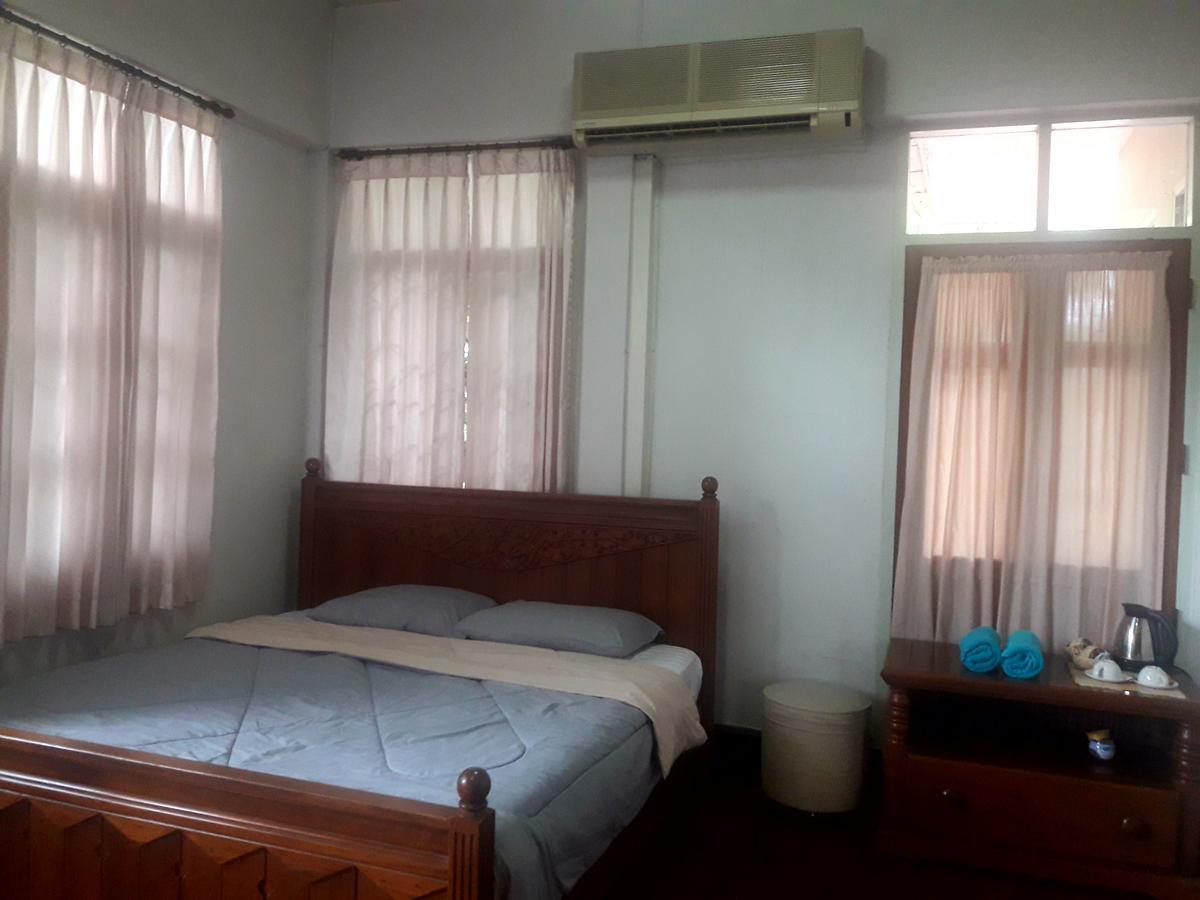 Coc Guest House & Hostel Чиангмай Экстерьер фото